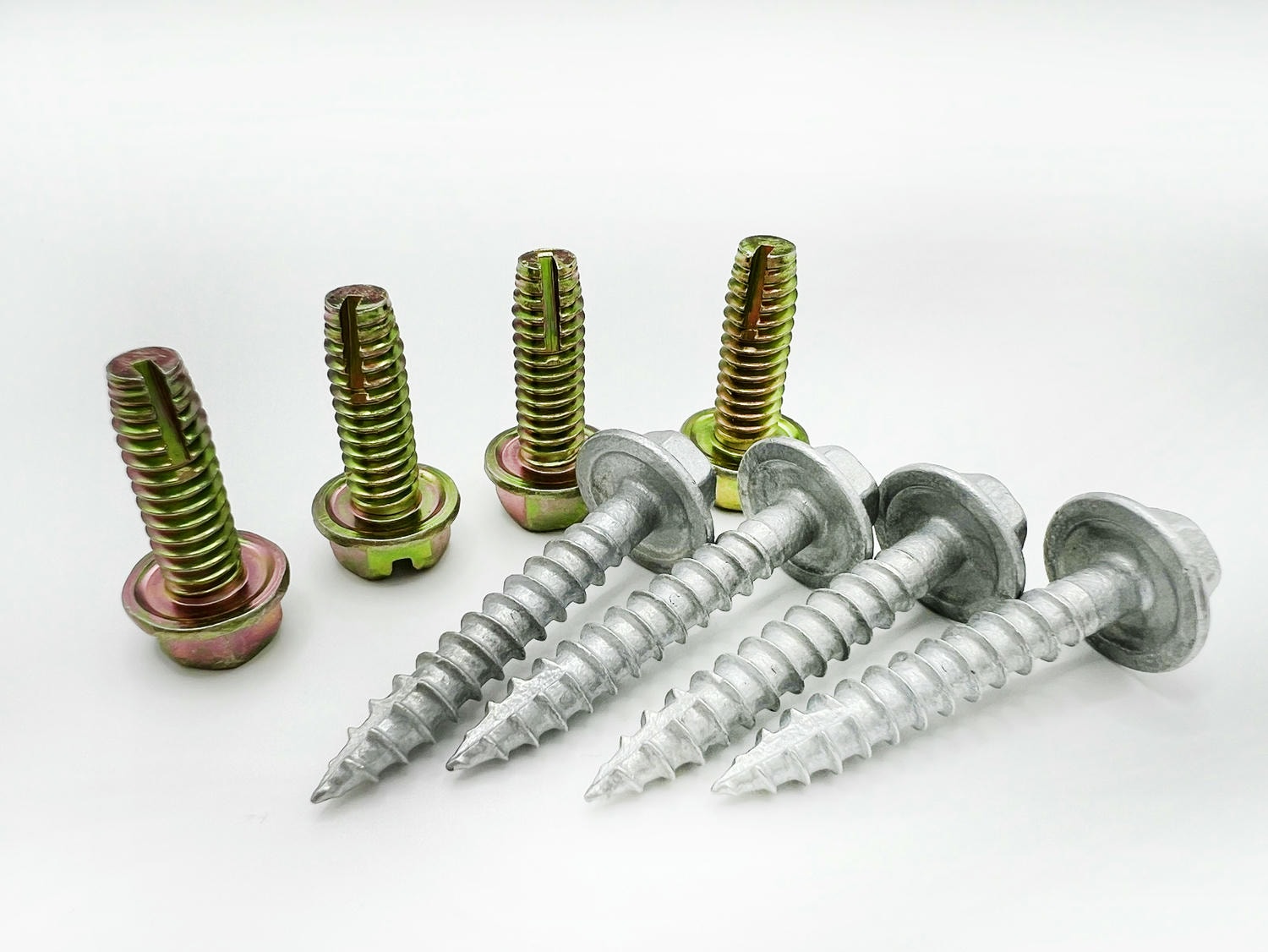 Chan Cho Screw